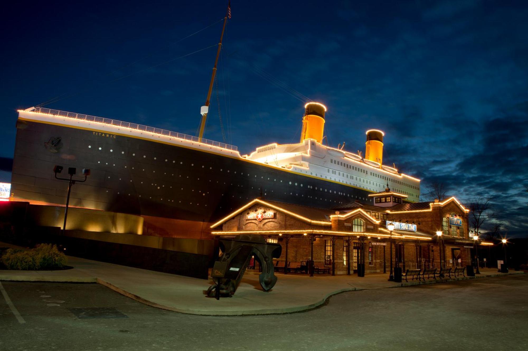 Glori'S Retreat, Game Room, 1089 Of Free Attraction Tickets For Each Paid Day, Dollywood And More Pigeon Forge Exterior foto